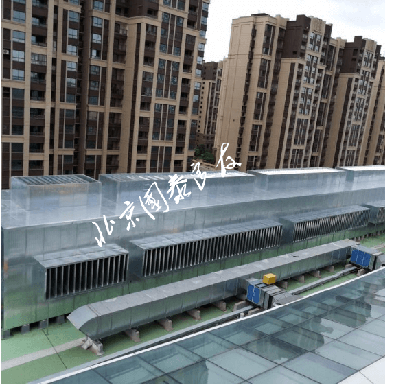 02 武漢天虹廣場(chǎng)樓頂冷卻塔降噪、冷卻塔噪音治理